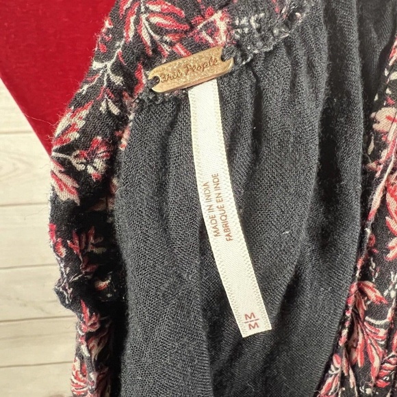 Free People What About Love Maxi Dress Ruffle
One Shoulder size M - Picture 3 of 6